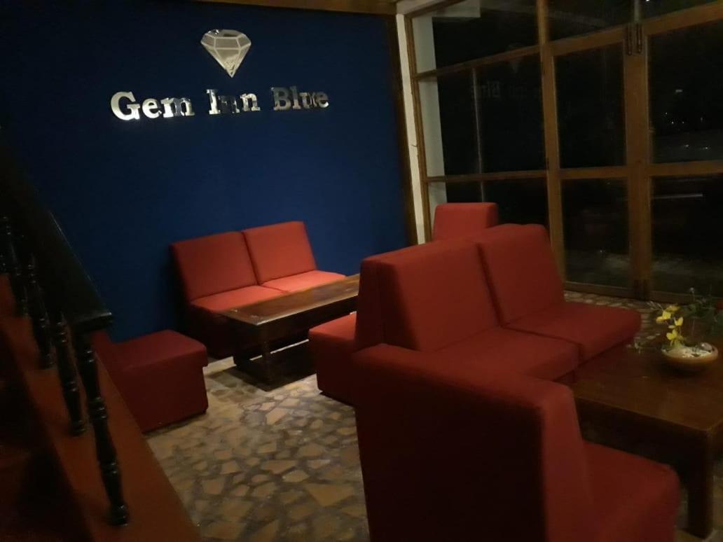 Kandy Gem Inn Blue Hotel ภายนอก รูปภาพ